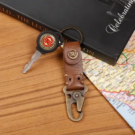 Metal Hook Key Chain Re Wing Tan