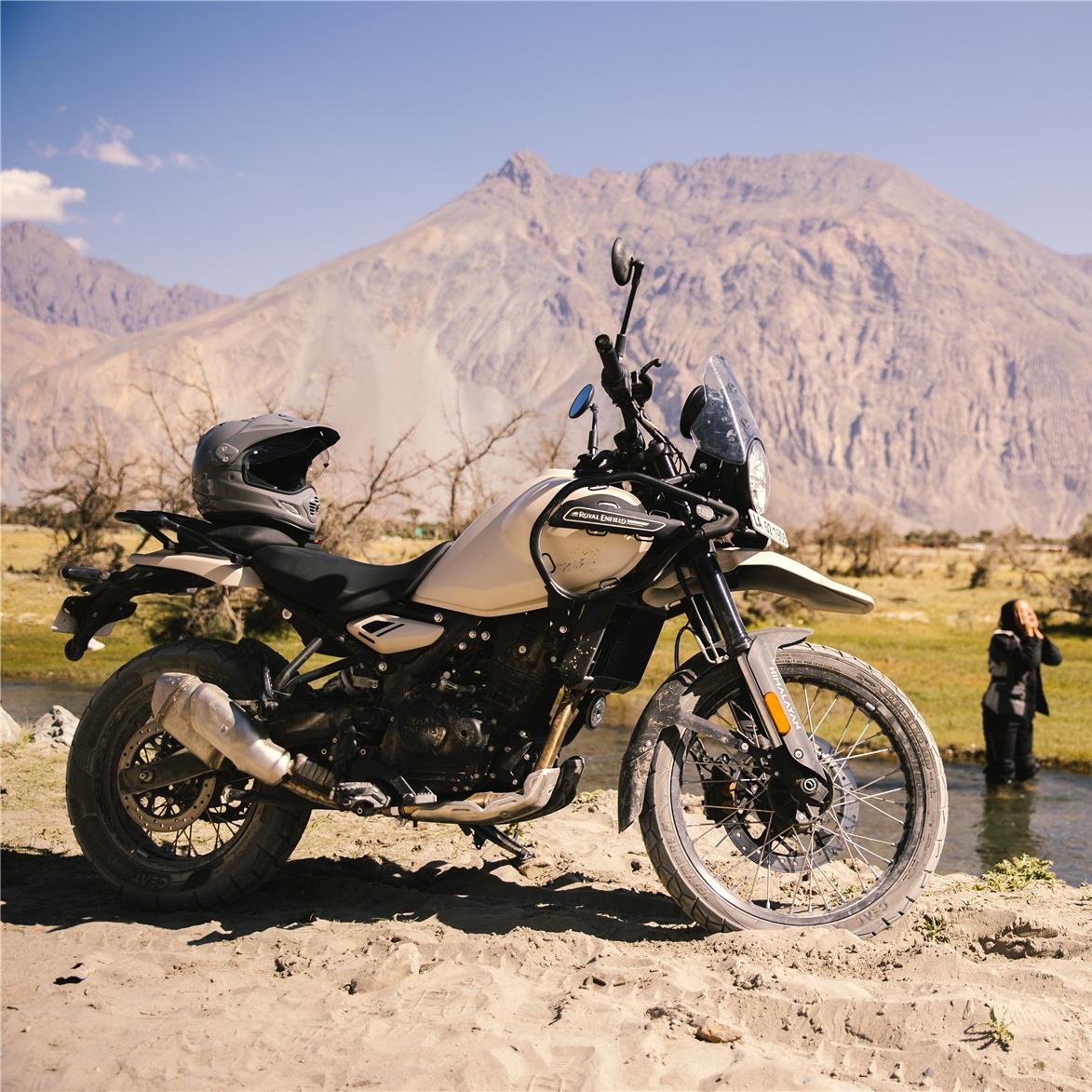 Royal Enfield Himalayan 450 - Main Image